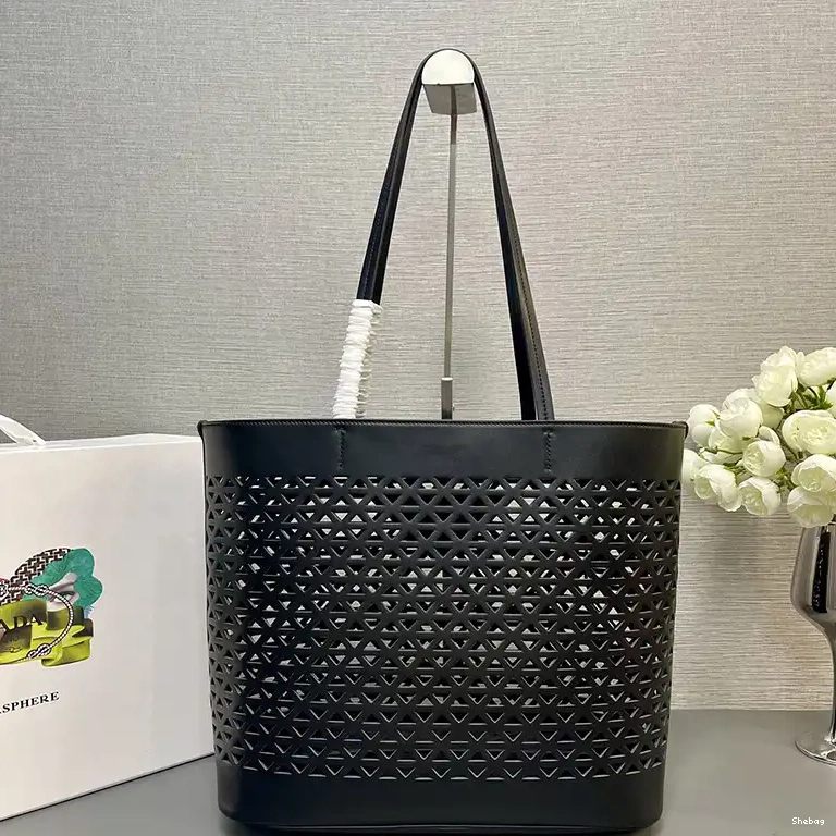 2406YA0168 Prada Bags 0712